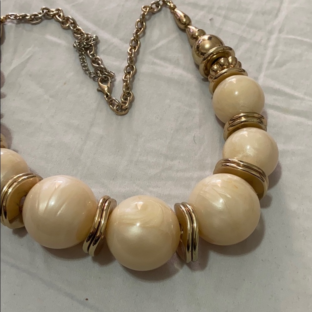 Collar